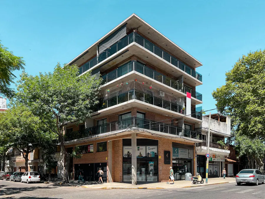 Departamentos de 1 y 2 dormitorios con entrega inmediata en Arroyito - Imagen 1 de 29