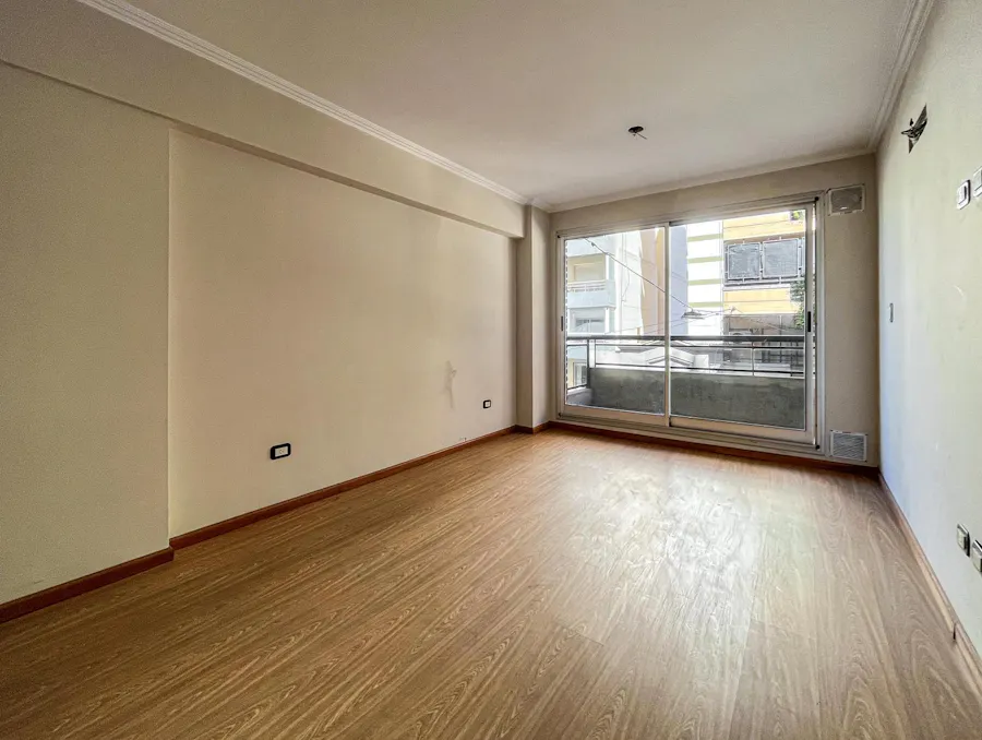 1 dormitorio en zona rio - Imagen 1 de 15