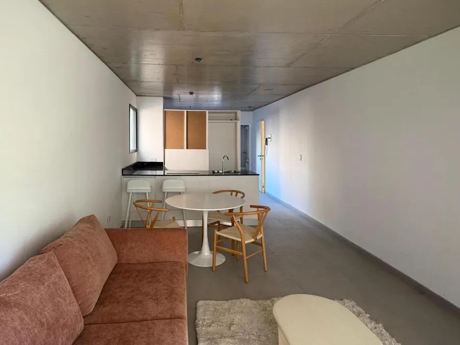 Departamentos Monoambiente, 1 y 2 dormitorios con amenities en zona río - Imagen 1 de 6