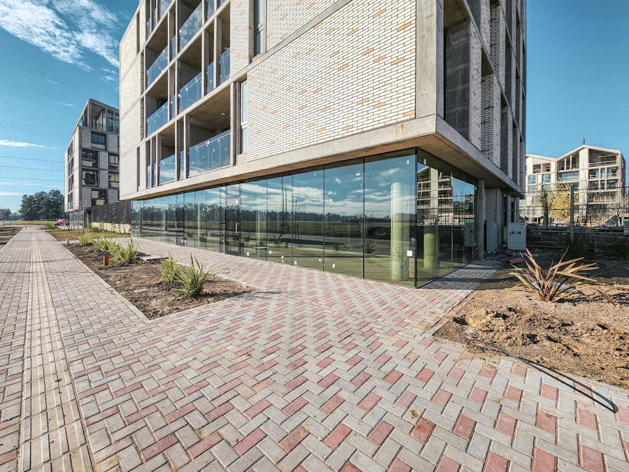 Departamento con amenities de 1, 2 y 3 dormitorios en Arboria, Fisherton - Imagen 1 de 28