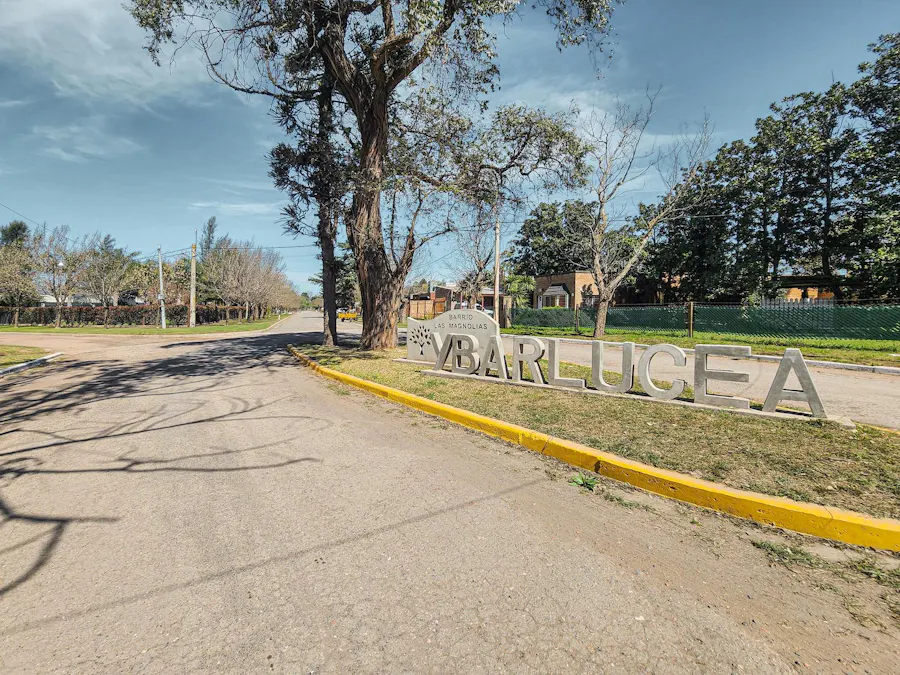 Barrio Abierto soñado con control de acceso y financiación - Imagen 1 de 9