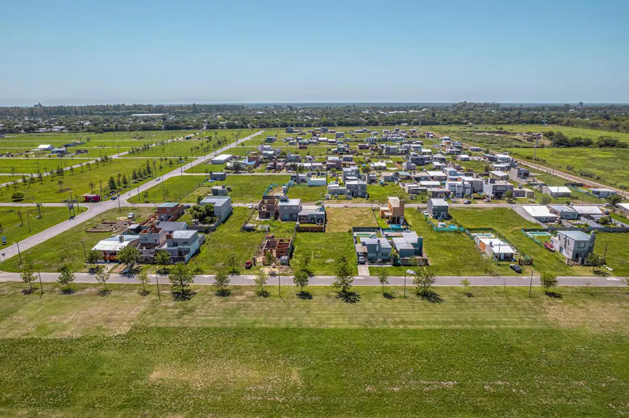 Terrenos con financiación en Lomas de Alicia - Baigorria - Imagen 1 de 19