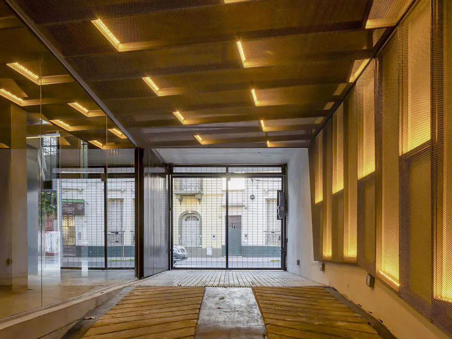 Cocheras simples y dobles en Pichincha - Imagen 1 de 9