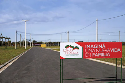Terrenos comerciales en Lomas de Alicia en 36 cuotas, Baigorria - Imagen 4
