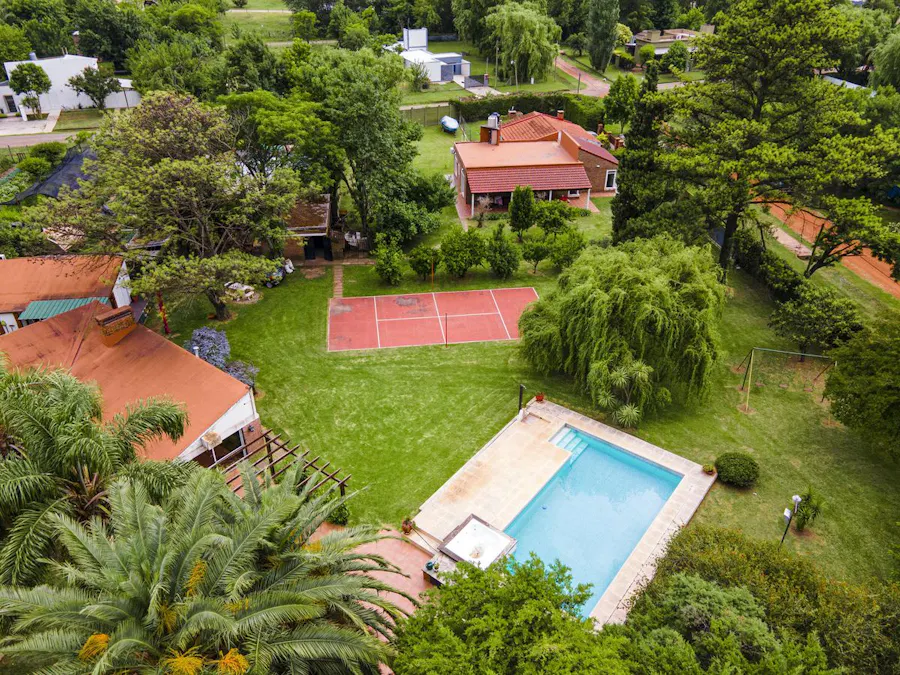 Quinta de 5 dormitorios sobre terreno de 3.744m² en Funes - Imagen 1 de 36