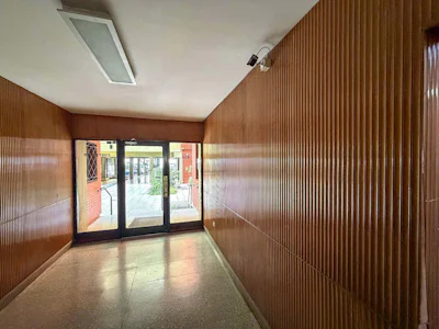 Departamento de 1 dormitorio de oportunidad con 2 patios - Imagen 4