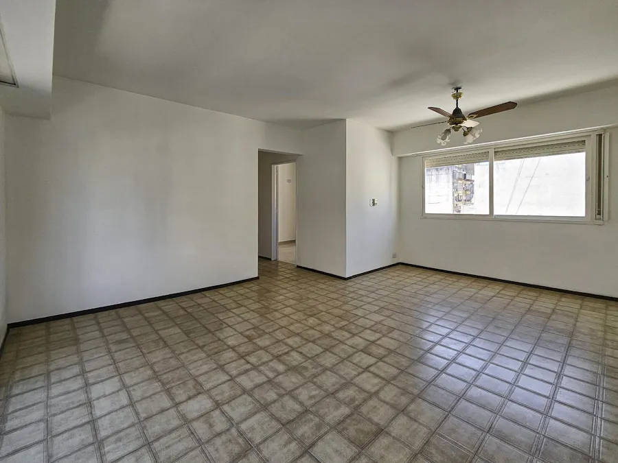 Departamento de 4 dormitorios de piso exclusivo en el Centro - Imagen 1 de 16