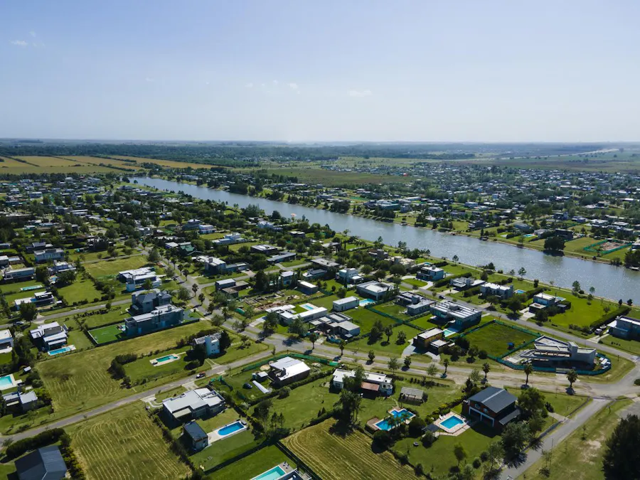 Gran terreno en Puerto Roldán - Imagen 1 de 11