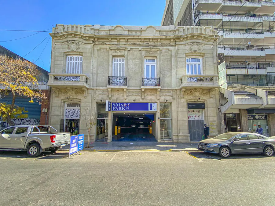 Cochera en edificio inteligente de cocheras - Imagen 1 de 17