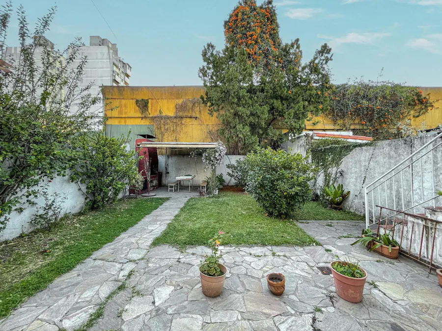 Terreno próximo a Pichincha apto edificación en altura - Imagen 1 de 23