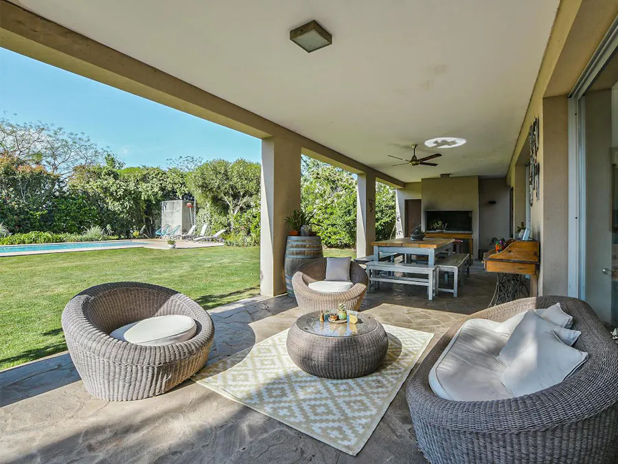 Casa de 3 dormitorios con pileta en Cantegril - Funes - Imagen 1 de 49