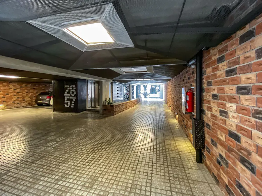 Cochera doble en Pichincha - Imagen 1 de 21