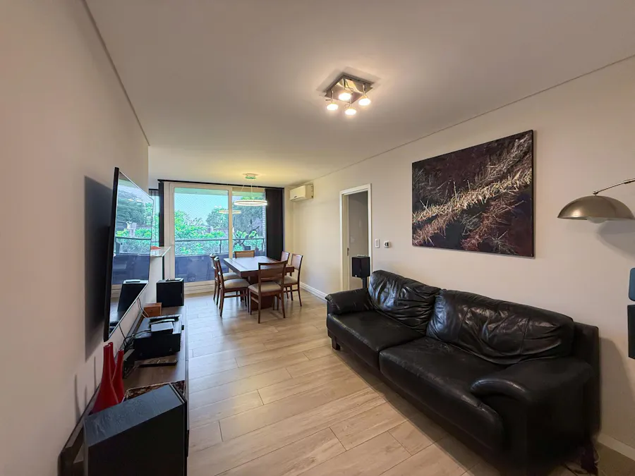 Departamento de 3 dormitorios con cochera y amenities premium - Imagen 1 de 24