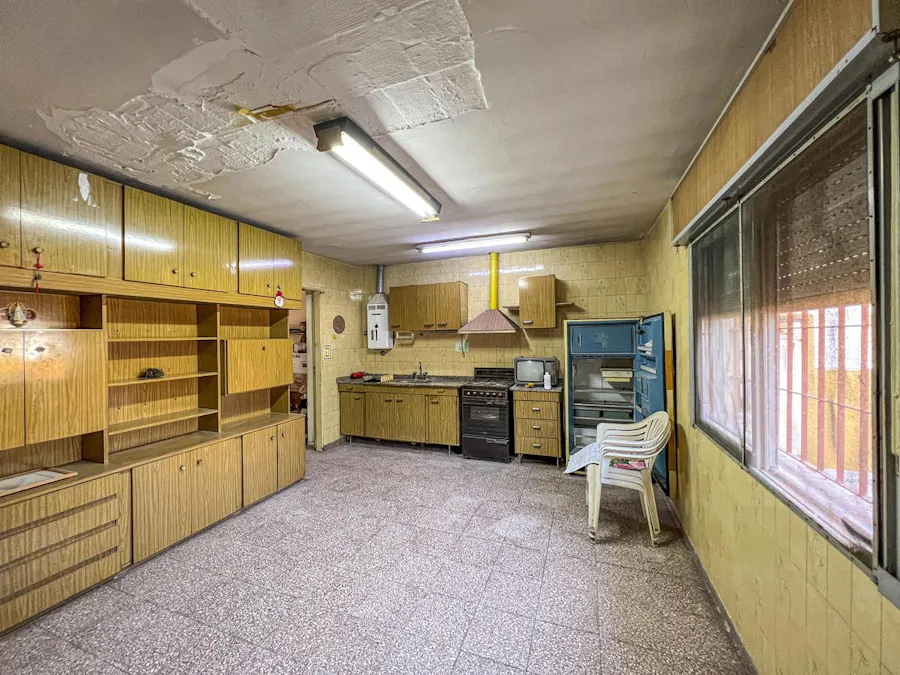 Casa de pasillo en PA con 2 dormitorios y terrazas en Alberdi - Imagen 1 de 20