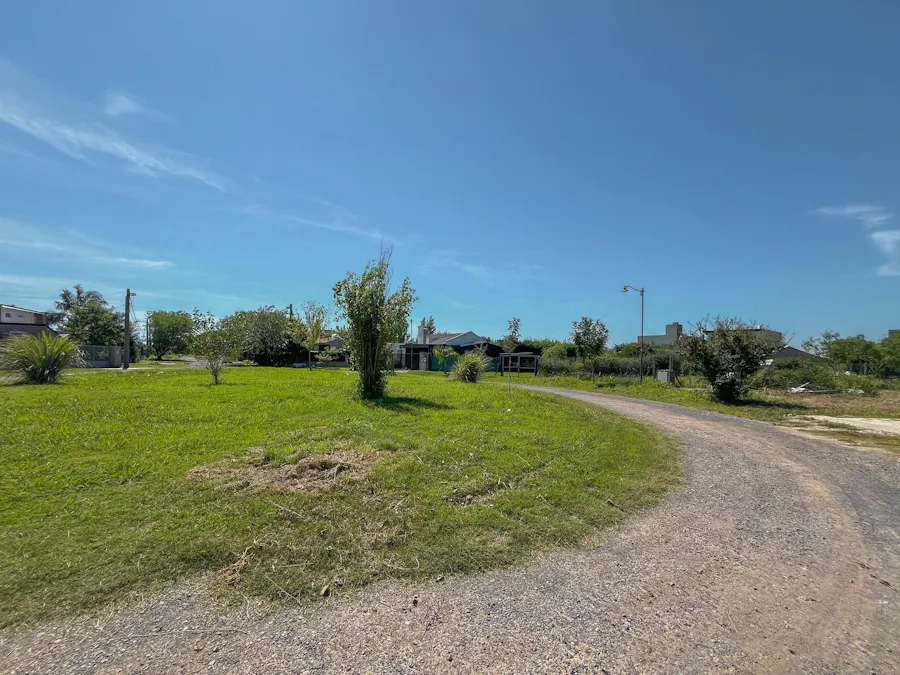 Terreno en cul de sac de 672m² en barrio abierto Las Tardes - Imagen 1 de 18