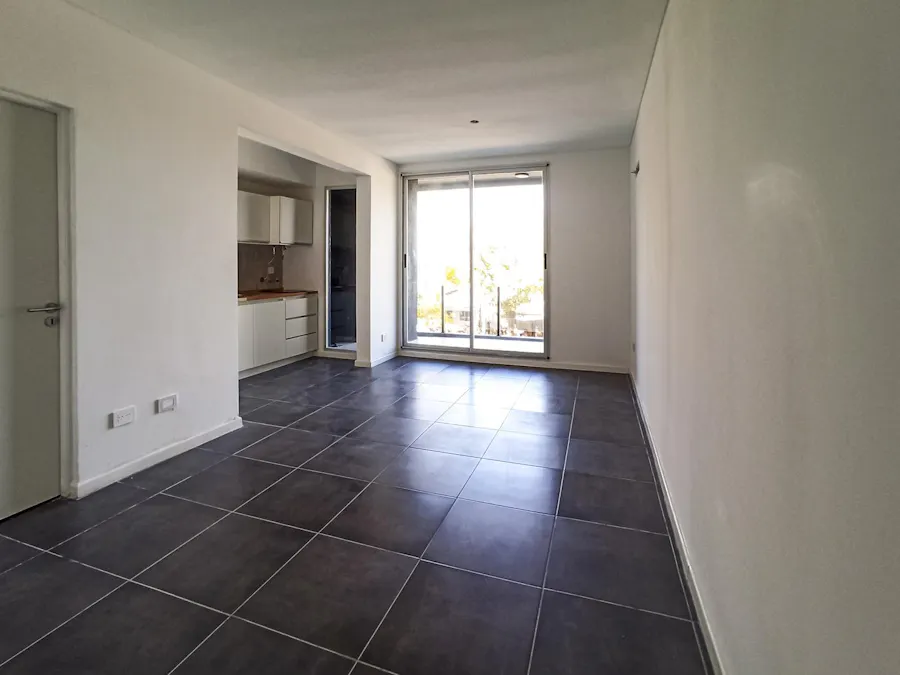 Departamento monoambiente frente a la guardería Tifón - Imagen 1 de 9