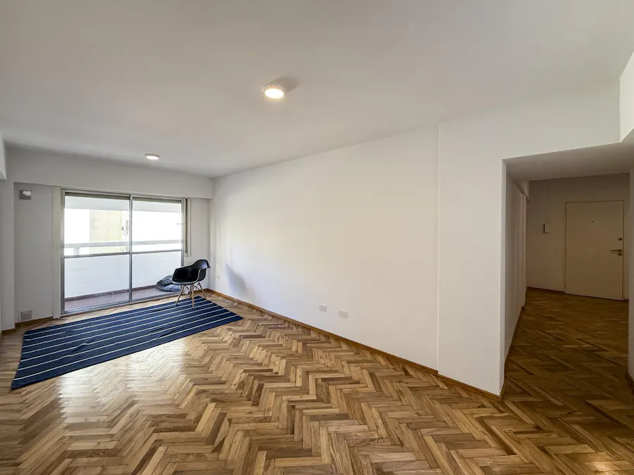 Departamento de 2 dormitorios con excelente distribución - Imagen 1 de 17