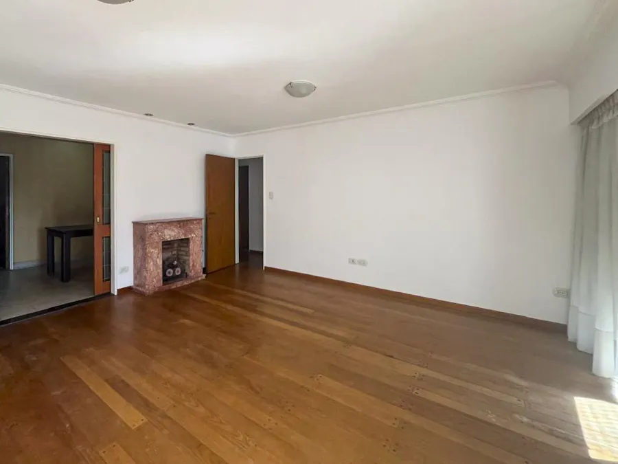 Departamento de 3 dormitorios sobre Peatonal Cordoba - Imagen 1 de 19