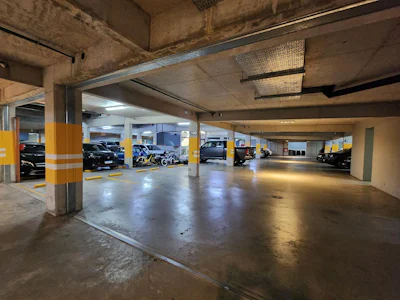 Cochera en Condominios del Alto 4 en Puerto Norte - Imagen 1