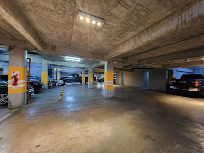 Cochera en Condominios del Alto 4 en Puerto Norte - Imagen 3