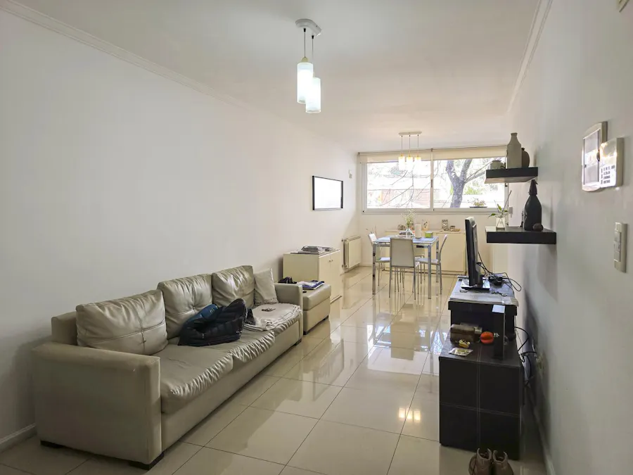 Departamento de 3 dormitorios con 2 baños en Lourdes - Imagen 1 de 18