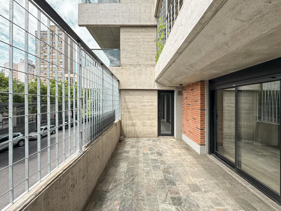 Departamento de 2 dormitorios con gran balcón terraza y amenities - Imagen 1 de 27