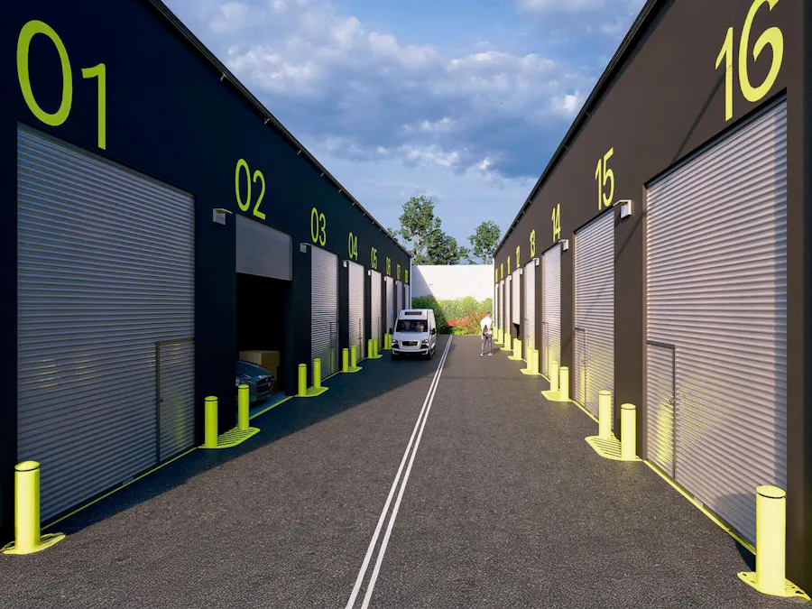 Store center con depósitos o galpones logísticos en Fisherton - Imagen 1 de 4