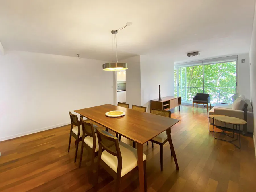 Departamento de 3 dormitorios con cochera y baulera a estrenar - Imagen 1 de 18