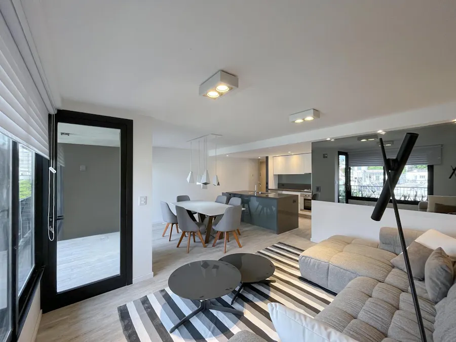 2 dormitorios con cochera y amenities en Barrio Lourdes - Imagen 1 de 24