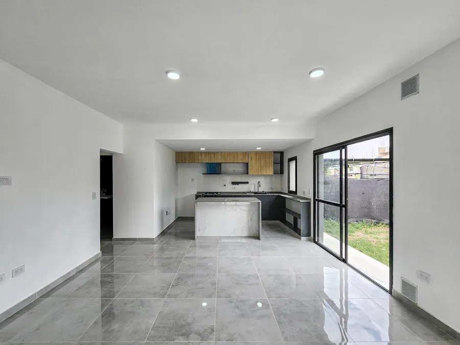 Casa de 2 dormitorios con amplio jardín en Tierra de Sueños 3 - Imagen 1 de 18