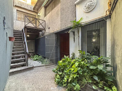 Casa en PA con 2 dormitorios y balcón en Zona río - Imagen 1