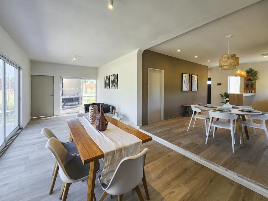 Casa de 2 dormitorios con gran jardín y pileta - Imagen 1 de 27