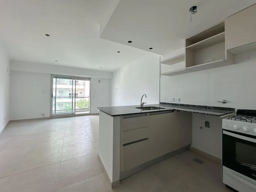 Departamento de 1 dormitorio con terraza exclusiva a estrenar - Imagen 1 de 16