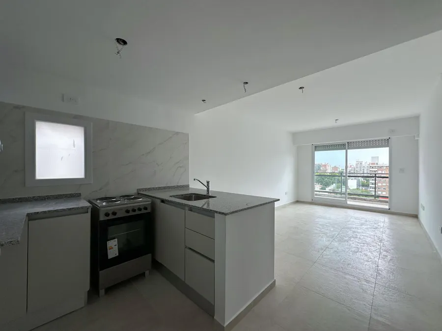 Departamento monoambiente al frente con balcón a estrenar - Imagen 1 de 10