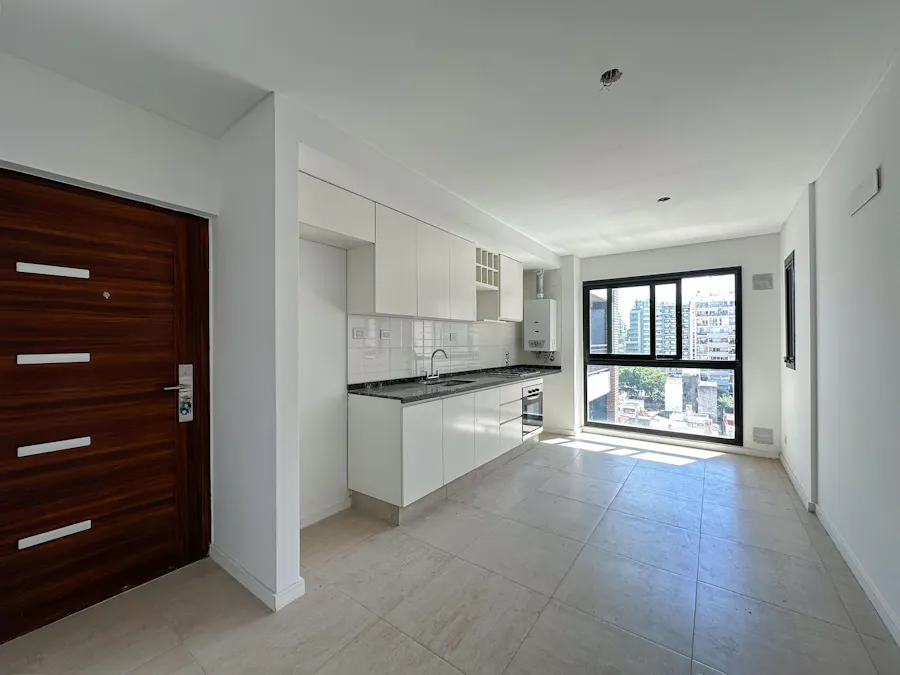 Departamento de 1 dormitorio contrafrente con amenities en zona río - Imagen 1 de 23