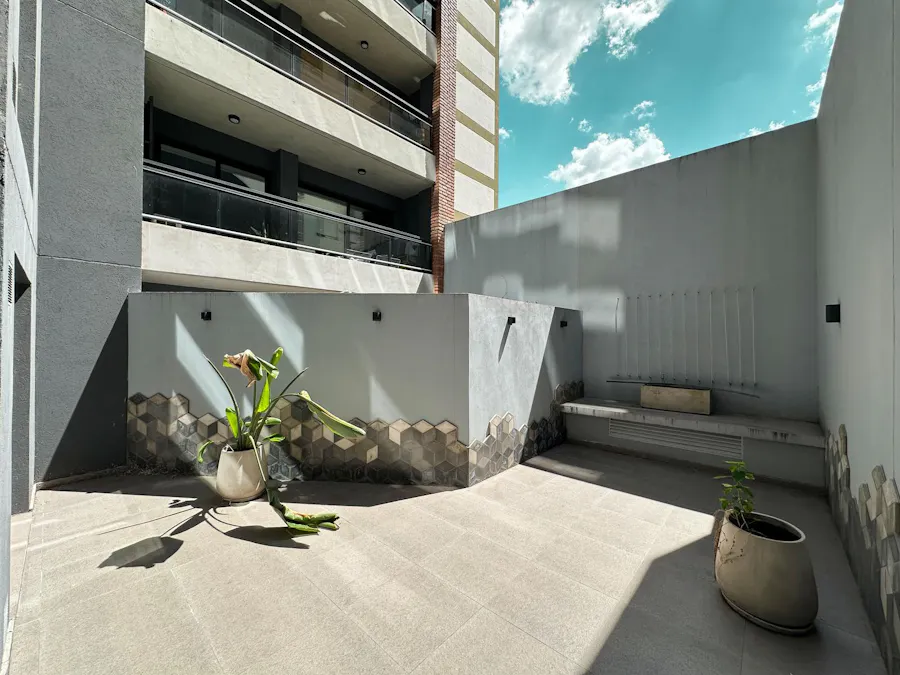 Departamento de 1 dormitorio apto profesional con amenities en zona río - Imagen 1 de 21