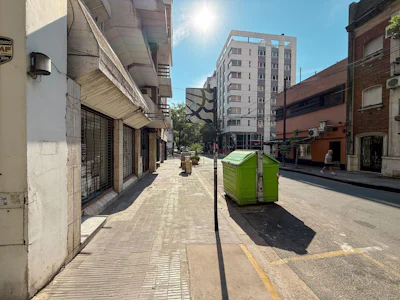 Cochera de oportunidad en una ubicación perfecta de renta o vivienda - Imagen 5