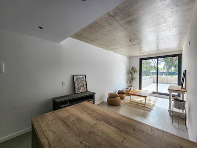 Departamento de 2 dormitorios con cochera y amenities en Paddock - Imagen 1