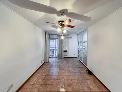 Departamento de 2 dormitorios de oportunidad en zona río - Imagen 1