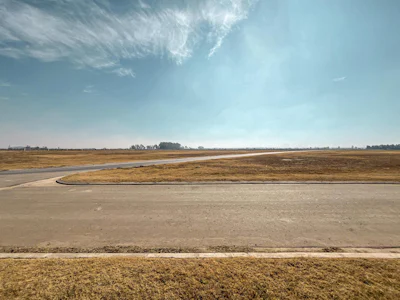Terreno con frente al Sur en Vida Green y amenities - Imagen 5