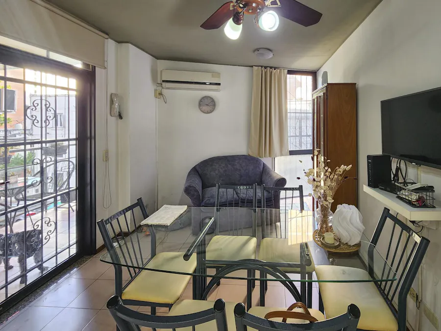Departamento de 2 dormitorios con gran balcón en Zona Río - Imagen 1 de 15