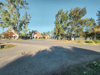 Terreno en la zona más comercial de Aldea, Fisherton - Imagen 2