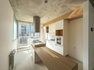 Departamento de 2 dormitorios con 2 baños y amenities - Imagen 3