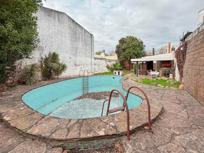 Casa de 3 dormitorios con gran jardín y pileta - Imagen 5