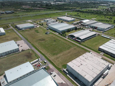 Terreno en Parque industrial consolidado de Villa Gobernador Galvez - Imagen 3