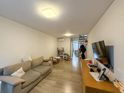 Casa de 2 dormitorios con patio, cochera y amenities en Condo Norte - Imagen 4