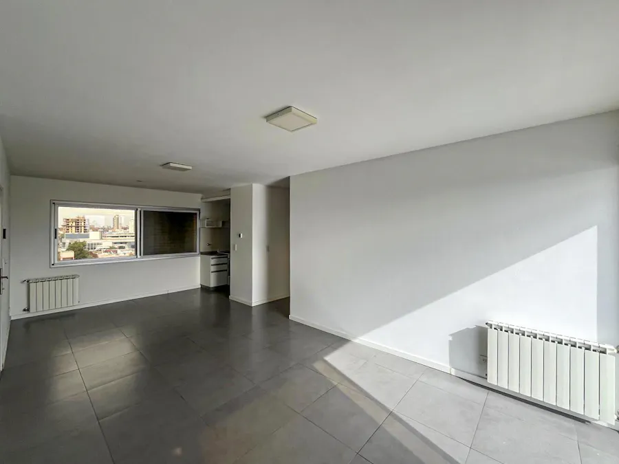 Departamento gigante de 1 dormitorio con balcón terraza al norte - Imagen 1 de 21