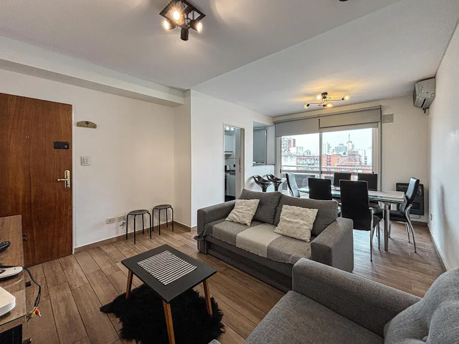 Departamento de 1 dormitorio amoblado con balcón terraza y parrilla - Imagen 1 de 14