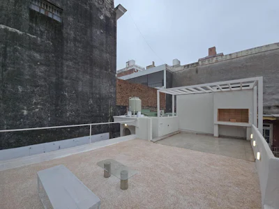 Casa de 2 dormitorios más comodín y patio más terraza y parrilla - Imagen 4