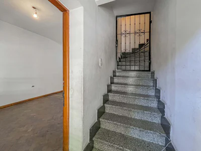 Casa en PH de 2 dormitorios con patio en planta baja - Imagen 4